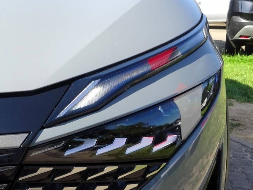 Fahrzeugabbildung Nissan Qashqai 1.3 DIG-T MHEV Automatik N-Connecta