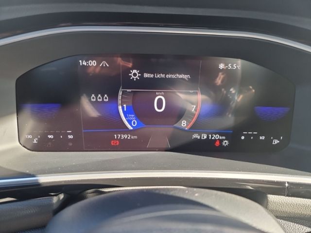 Fahrzeugabbildung Volkswagen T-Roc 1.0 TSI R-LINE LED-PLUS SHZ APP-CONNECT AL