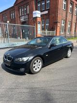 BMW 320 Baureihe 3 Cabrio 320i - BMW 320 aus 2008: Cabrio