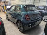 Fiat 500 e 42kWh Basis LED+TEMPO+CAR-PLAY+MFL+SHZ+PDC - Fiat 500 mit Elektro-Antrieb