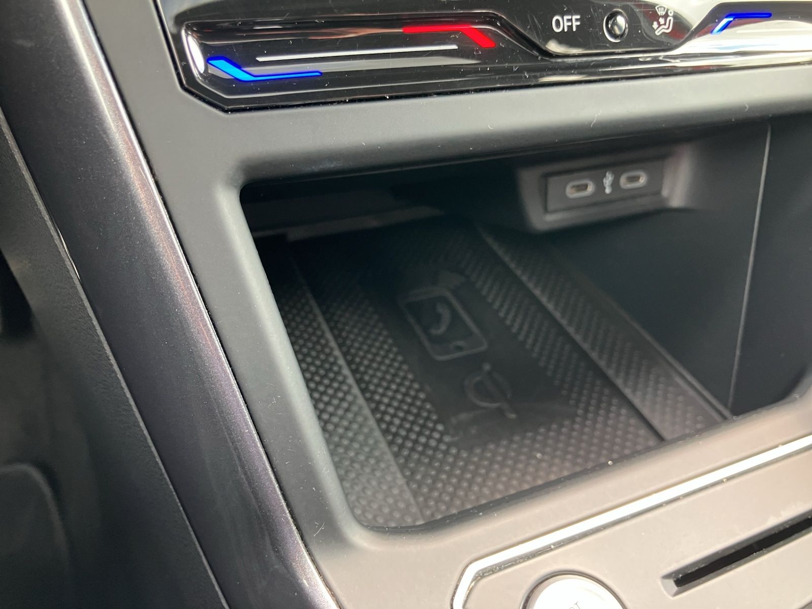 Fahrzeugabbildung Volkswagen Polo GTI DSG Matrix Navi ACC Pano RFK