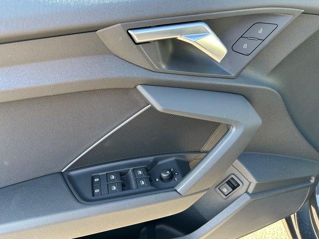 Fahrzeugabbildung Audi A3 Sportback 40TFSIe s-tronic LED+ACC+VIRT+KAM+N