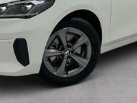 BMW 220 Active Tourer - Vorschau Bild 8