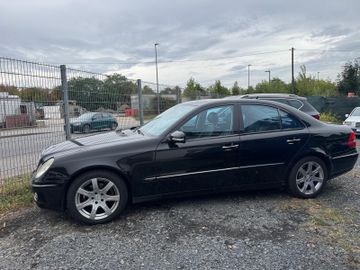Mercedes E 280 - 3