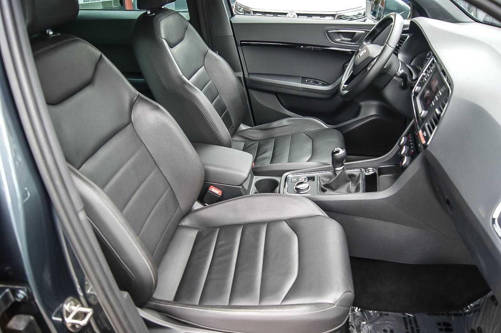 Fahrzeugabbildung SEAT Ateca 1.4TSI Xcellence LEDER NAVI 360°KAMERA ACC