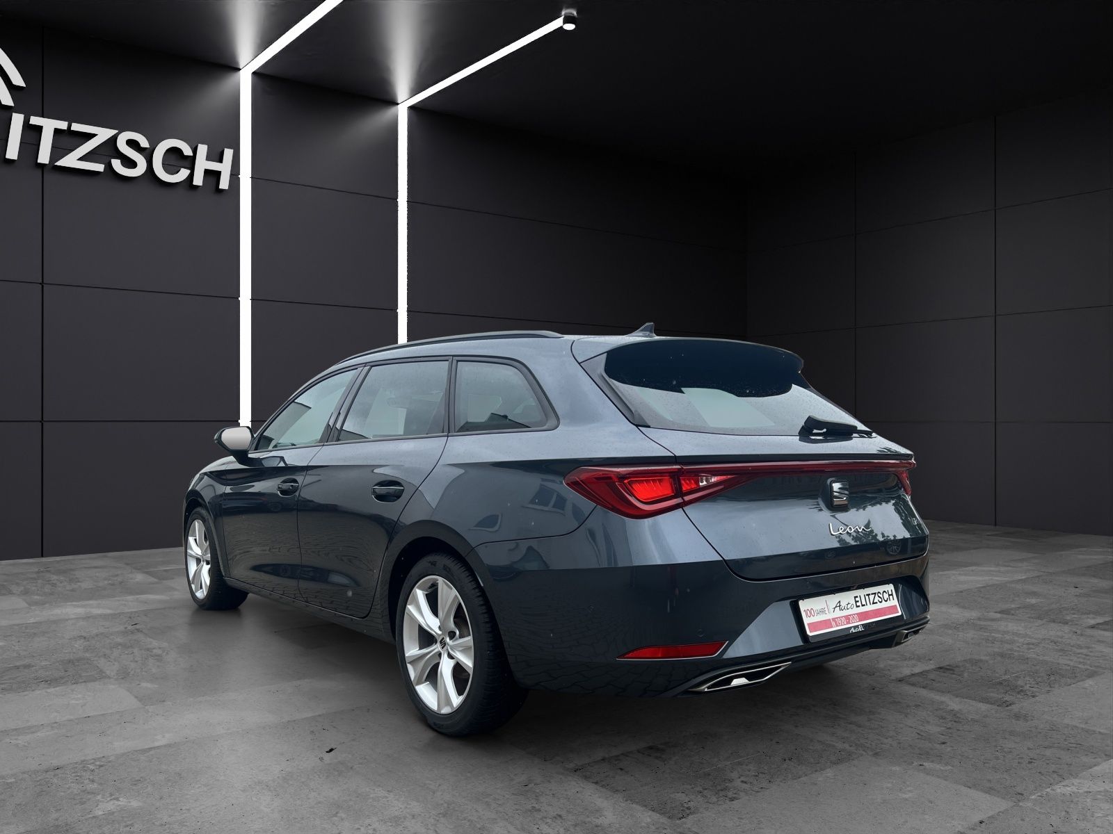 Fahrzeugabbildung SEAT Leon ST eTSI FR DSG LED Navi VC ACC RFK SH