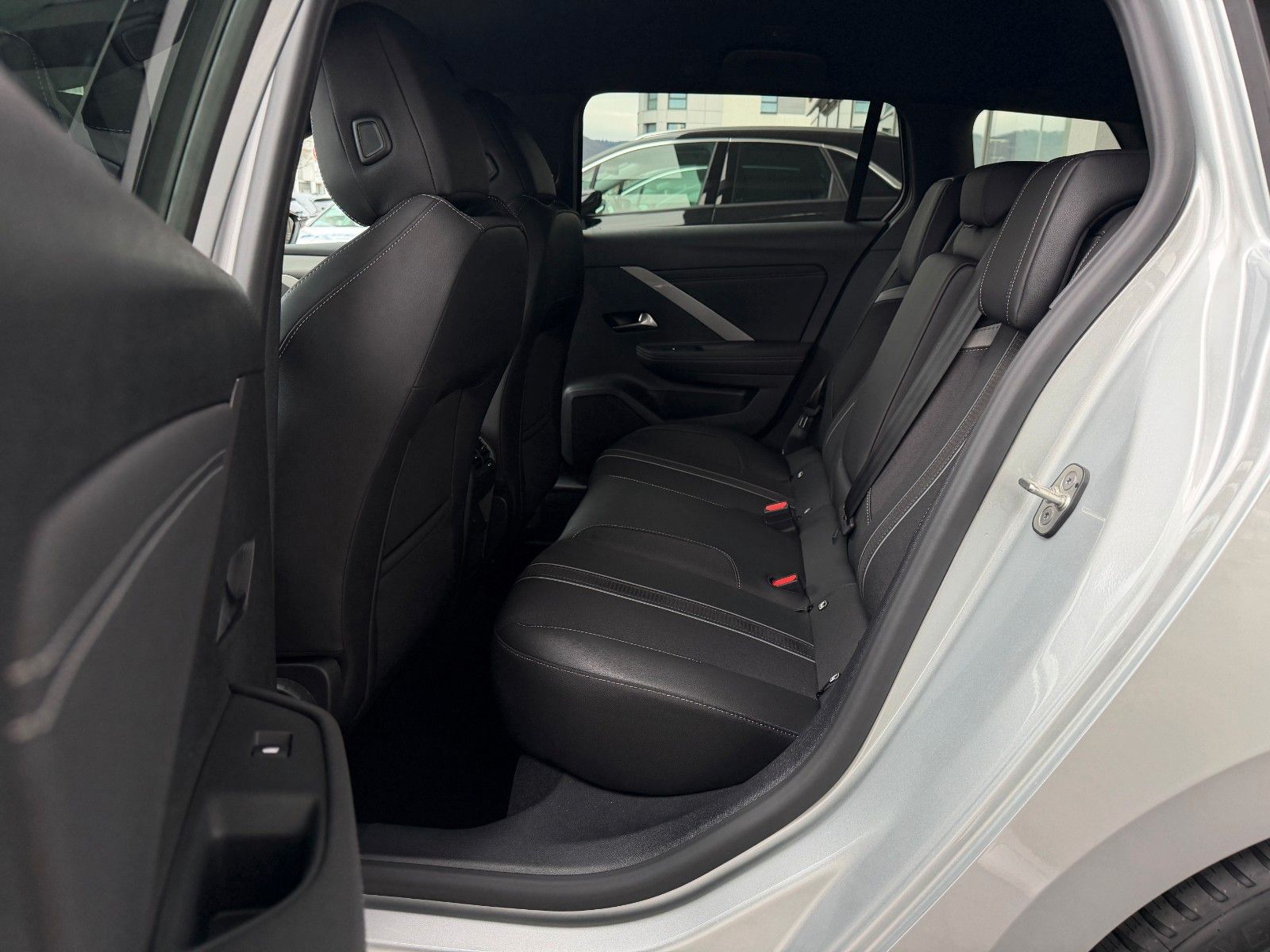 Fahrzeugabbildung Opel Astra L ST GS 145PS Hybrid Kamera/LED!