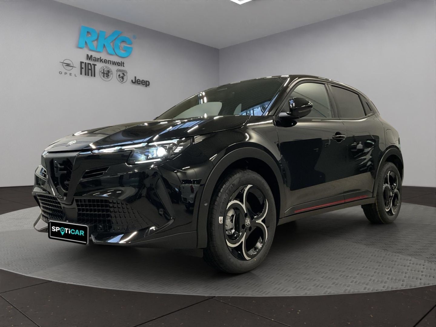 Alfa Romeo Junior Ibrida 1.2 VGT 107 kW TI Sport Paket Schi