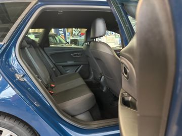 MYAUTOCENTER – Gebraucht- und Jahreswagen mit Werkstattservice in Pfaffenhofen Seat Leon ST *KEYLESS*2-ZONEN*CARPLAY*CAM*TEMPO*FR*