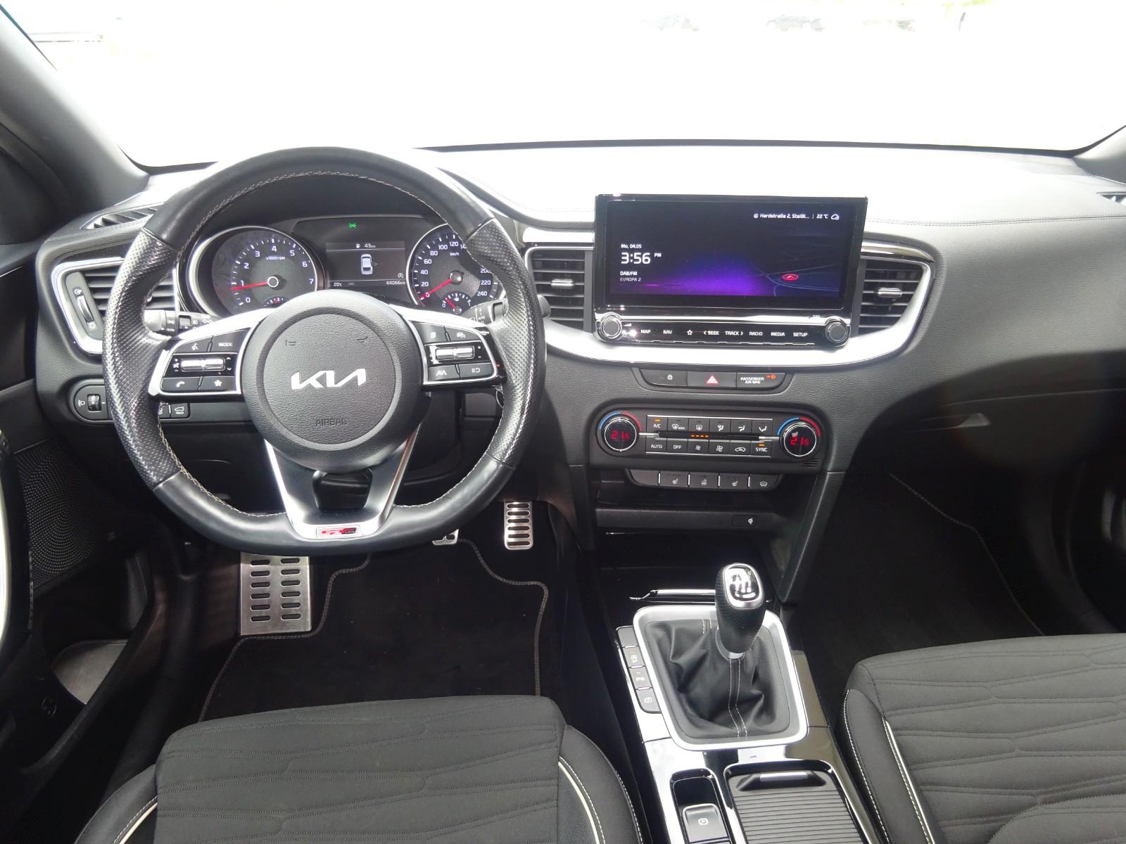 Kia pro cee'd / ProCeed 1.5 T-GDI GT LINE Plus