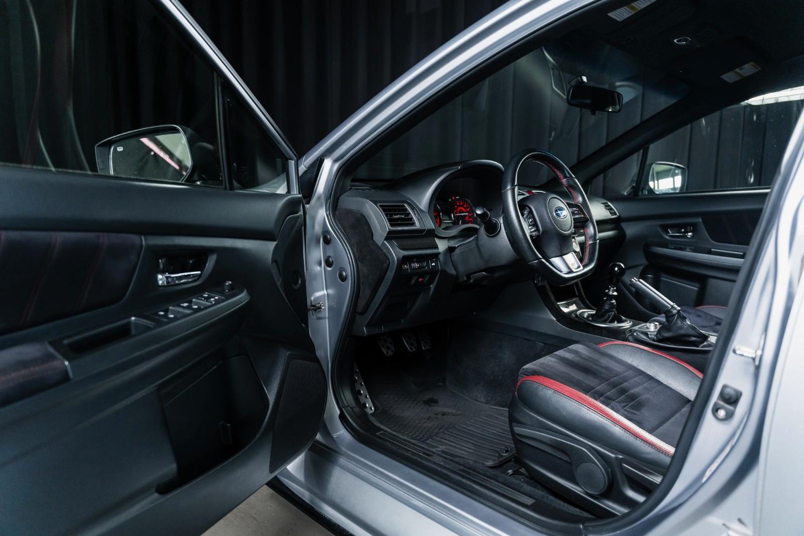 SUBARU WRX STI - 2.5 - SIÈGES CHAUFFANTS -  309 CV - BVM - CAMÉRA DE RECUL