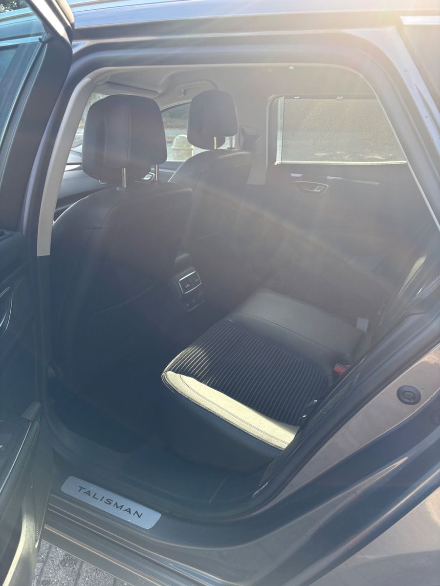 Photo 8 of RENAULT Talisman