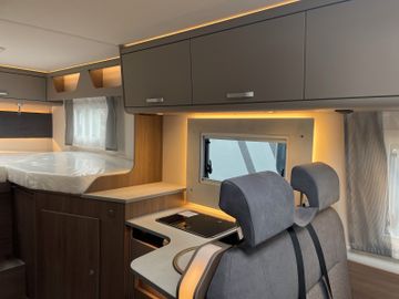 Carado I 338 PRO+  KLIMA NAVI