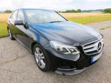Mercedes-Benz Mercedes E220 CDI 66TKm 2.Hd Leder Navi LE... - Mercedes-Benz E 220 mit Diesel-Antrieb: Limousine, Schaltgetriebe