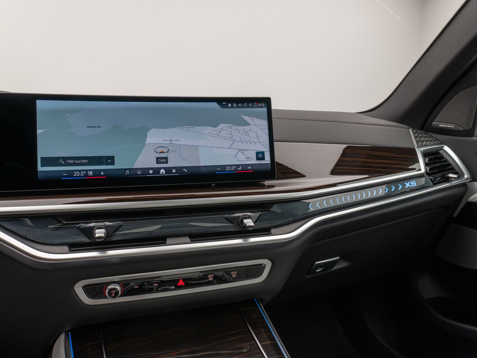 Fahrzeugabbildung BMW X5 xD50e M Sport Panorama 360°HUD DAB H/K SoftCL