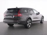 Volvo V60 Cross Country B4 AWD Plus+LICHTPAK+LM18+ - Volvo: Awd