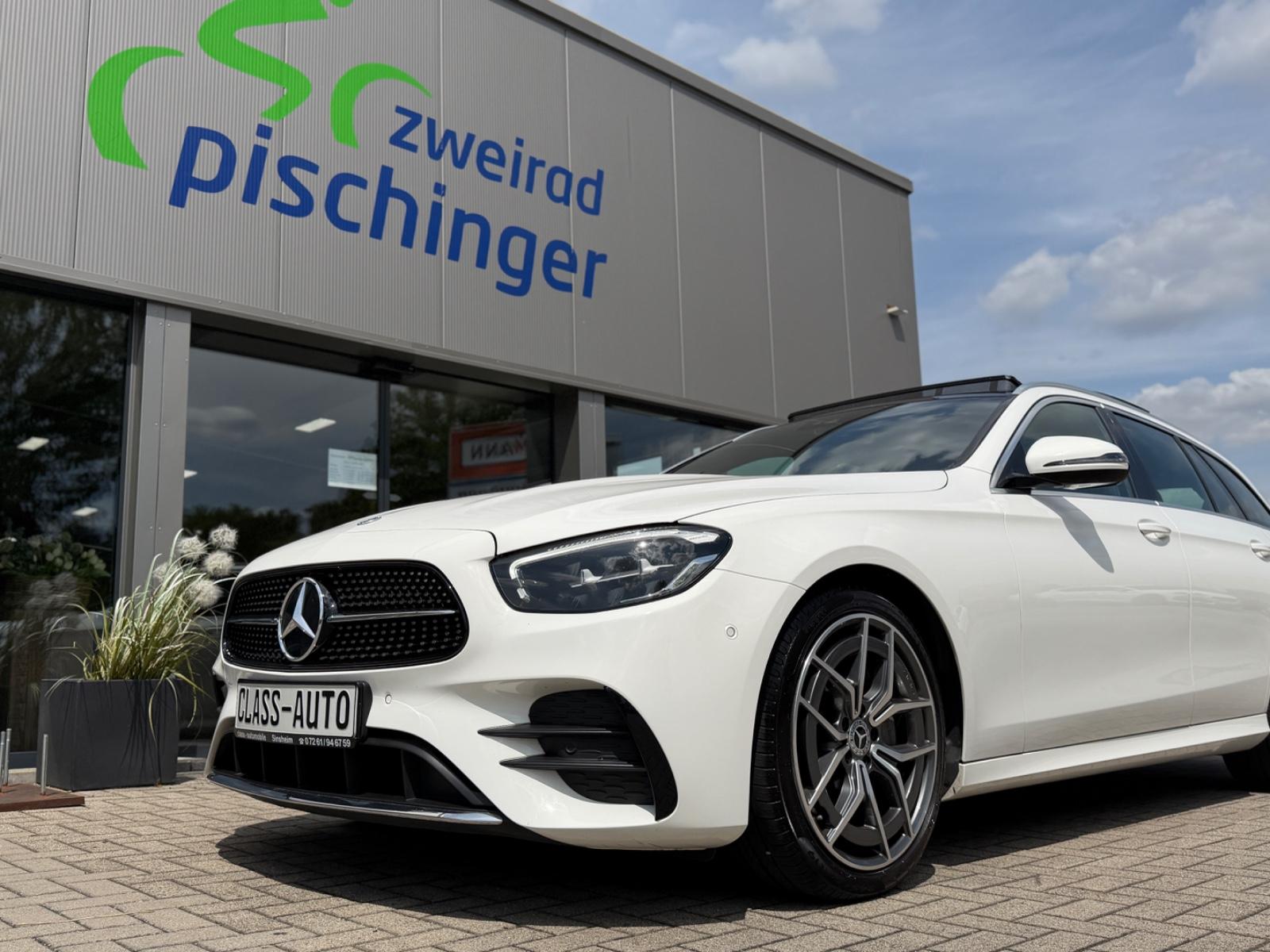 Mercedes-Benz E 220 d AMG-Line /Panoramadach/MFL