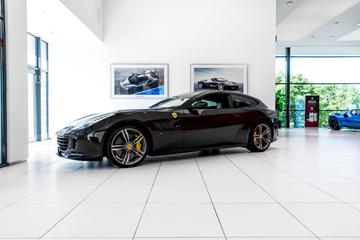 صورة 3 لـ 2017 Ferrari GTC4LUSSO