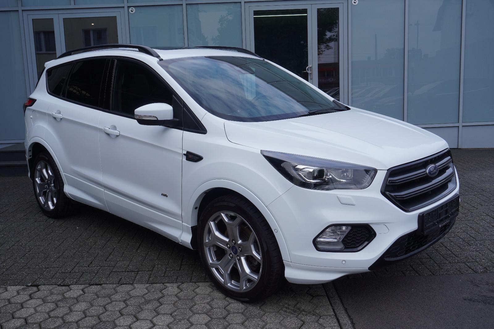Ford Kuga ST-Line AWD Automatik/Pano/AHK
