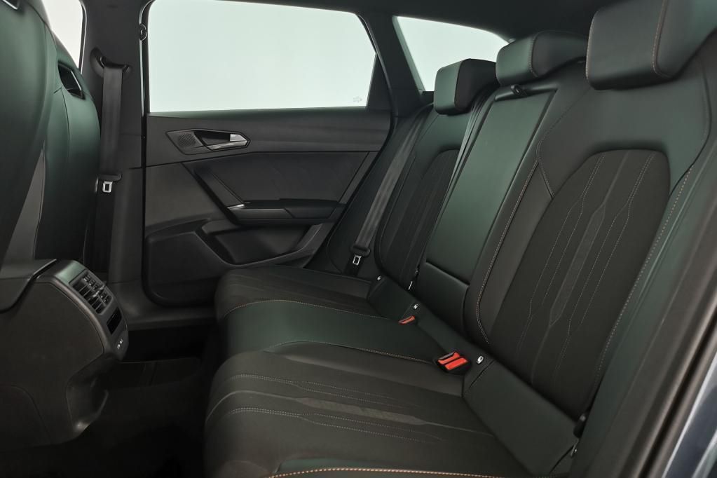 Cupra Leon SP 1.4 TSI e-Hybrid 180kW AHK*tempo*PDC*RFK