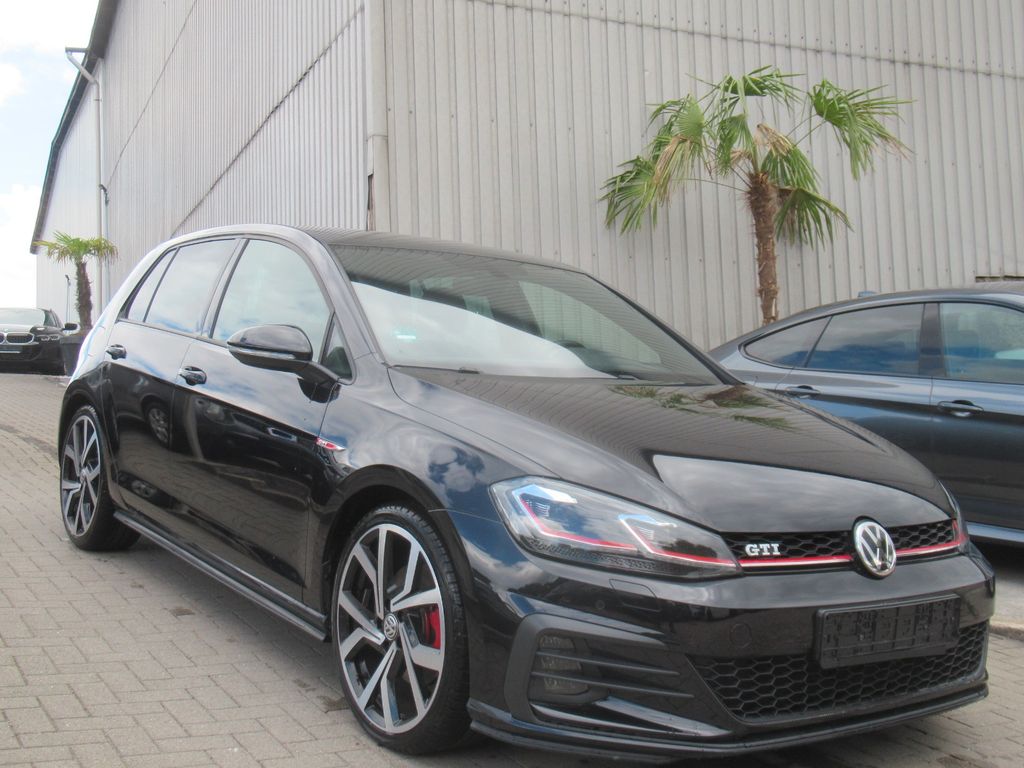 Image of Volkswagen Golf