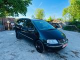 Volkswagen Sharan Sportline BJ-2009 2,0 TDI KLIMA 7 SITZE - Volkswagen Sharan: Sportline