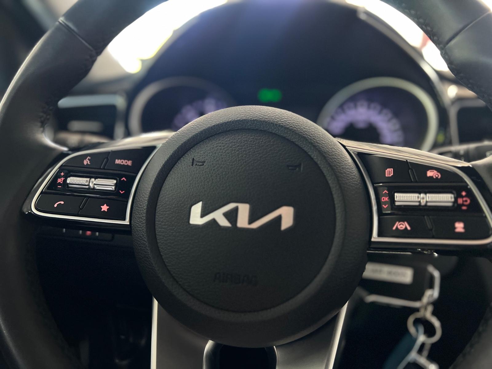 Kia Ceed Sportswagon 1.6 CRDI Vision KAM+Navi+Klima2