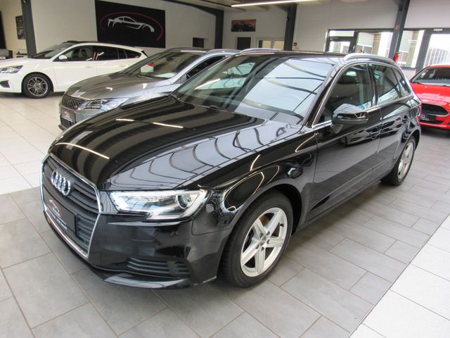 Audi A3 Sportback basis/Klimaautomatik/Navi