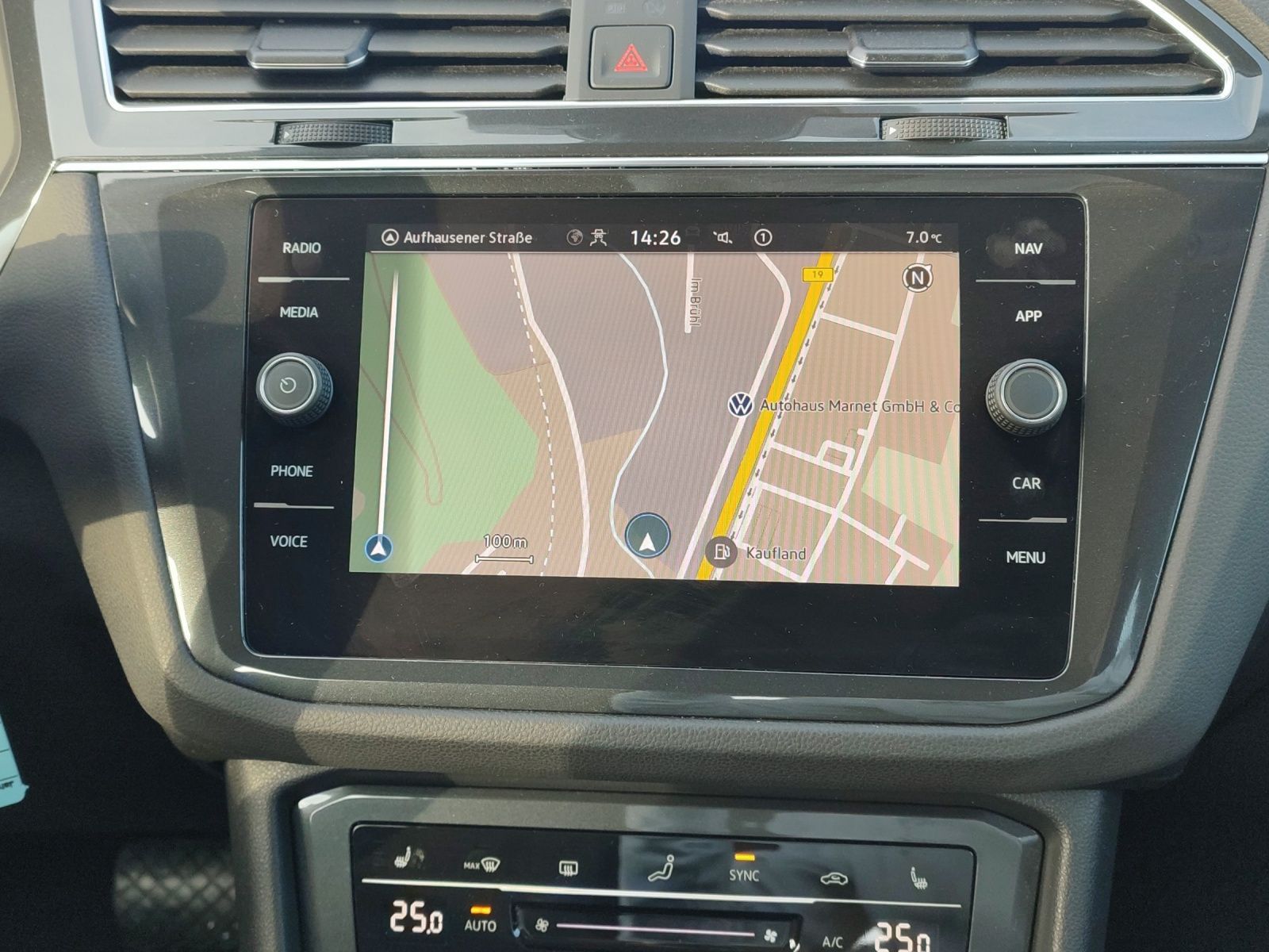 Volkswagen Tiguan - Bild 8