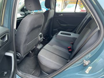 Volkswagen T-Roc - 11