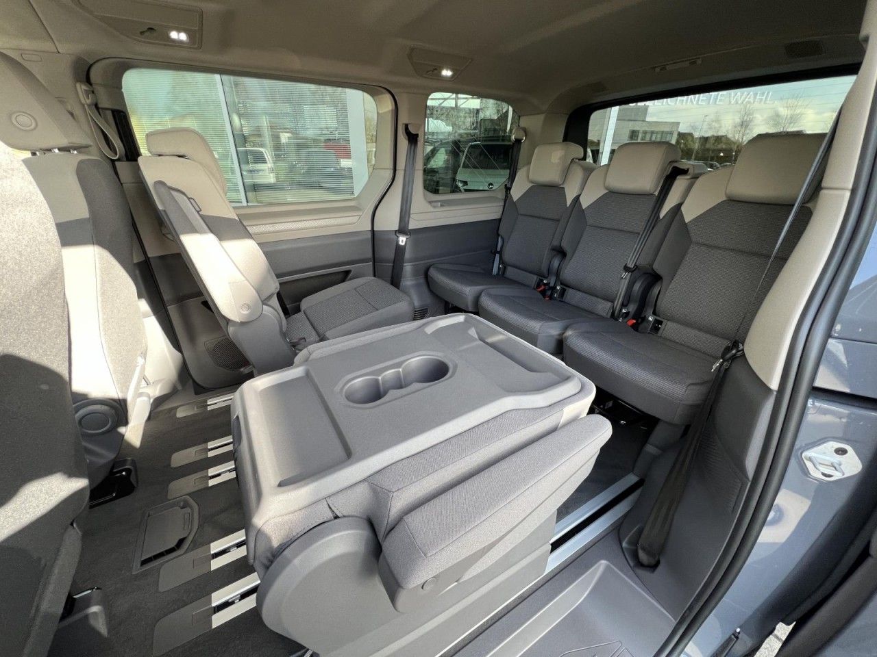 Volkswagen T7 Multivan - Bild 8
