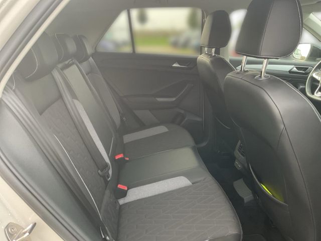 T-Roc Goal AHK-abnehmbar Apple CarPlay