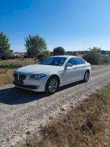 BMW 520i Modern Line Modern Line - BMW 520 aus 2013 mit Benzin-Antrieb: Limousine