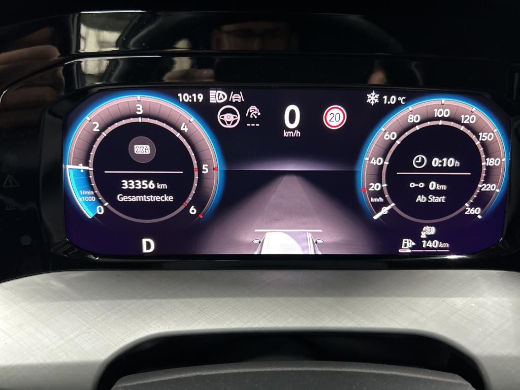 Fahrzeugabbildung Volkswagen Golf VIII Variant TDI Life DSG LED Navi AID HUD