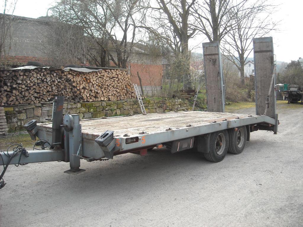 Blomenröhr 663, Ladel. 6,30m, Container, BPW, HU 03/2027