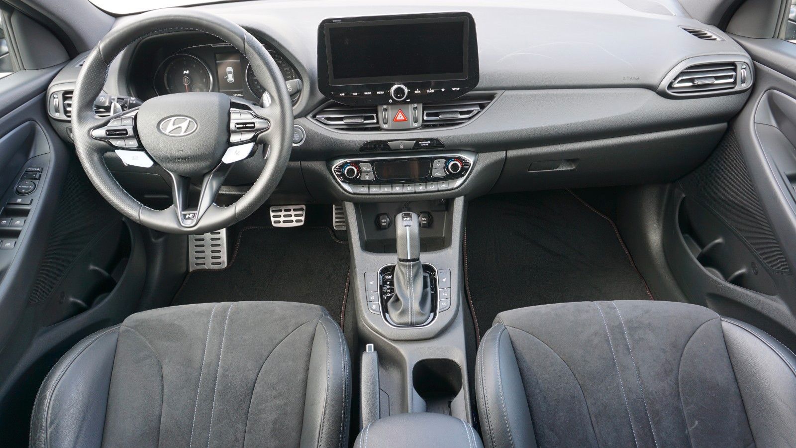 Fahrzeugabbildung Hyundai i30 N Performance Panorama,Navi,LED,Kamera,PDC