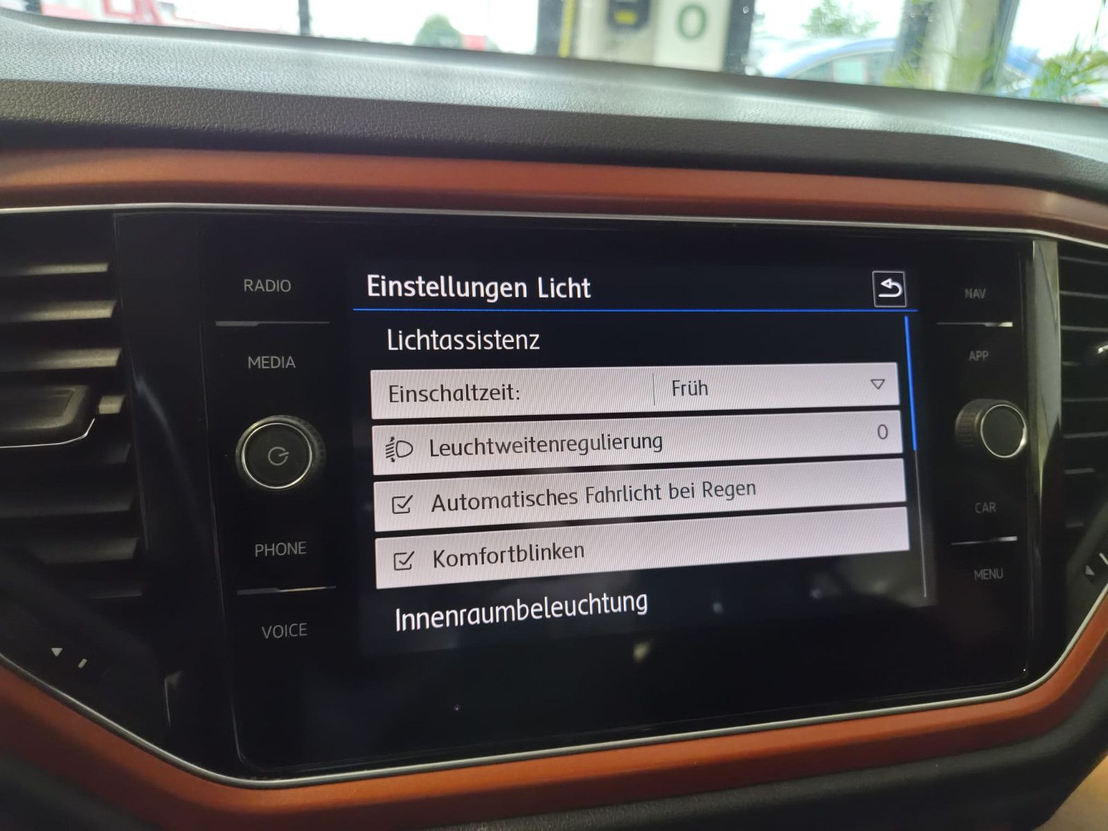 Fahrzeugabbildung Volkswagen T-Roc Style 4Motion / NAVI / GARANTIE