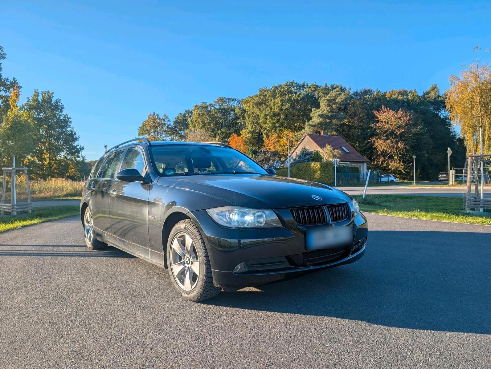 BMW 320