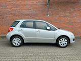Suzuki SX4 Streetline Club // Wenig Km // - Suzuki SX4: Club Streetline