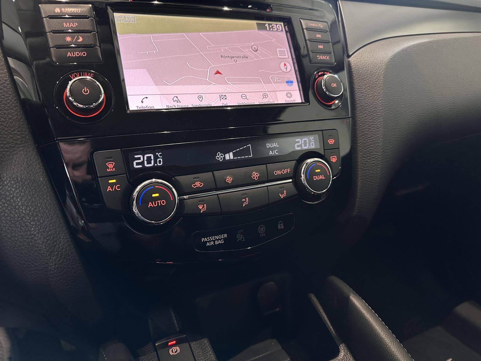 Nissan Qashqai Tekna *ACC, SPURHALTE, TOTWINKEL, 360GR*