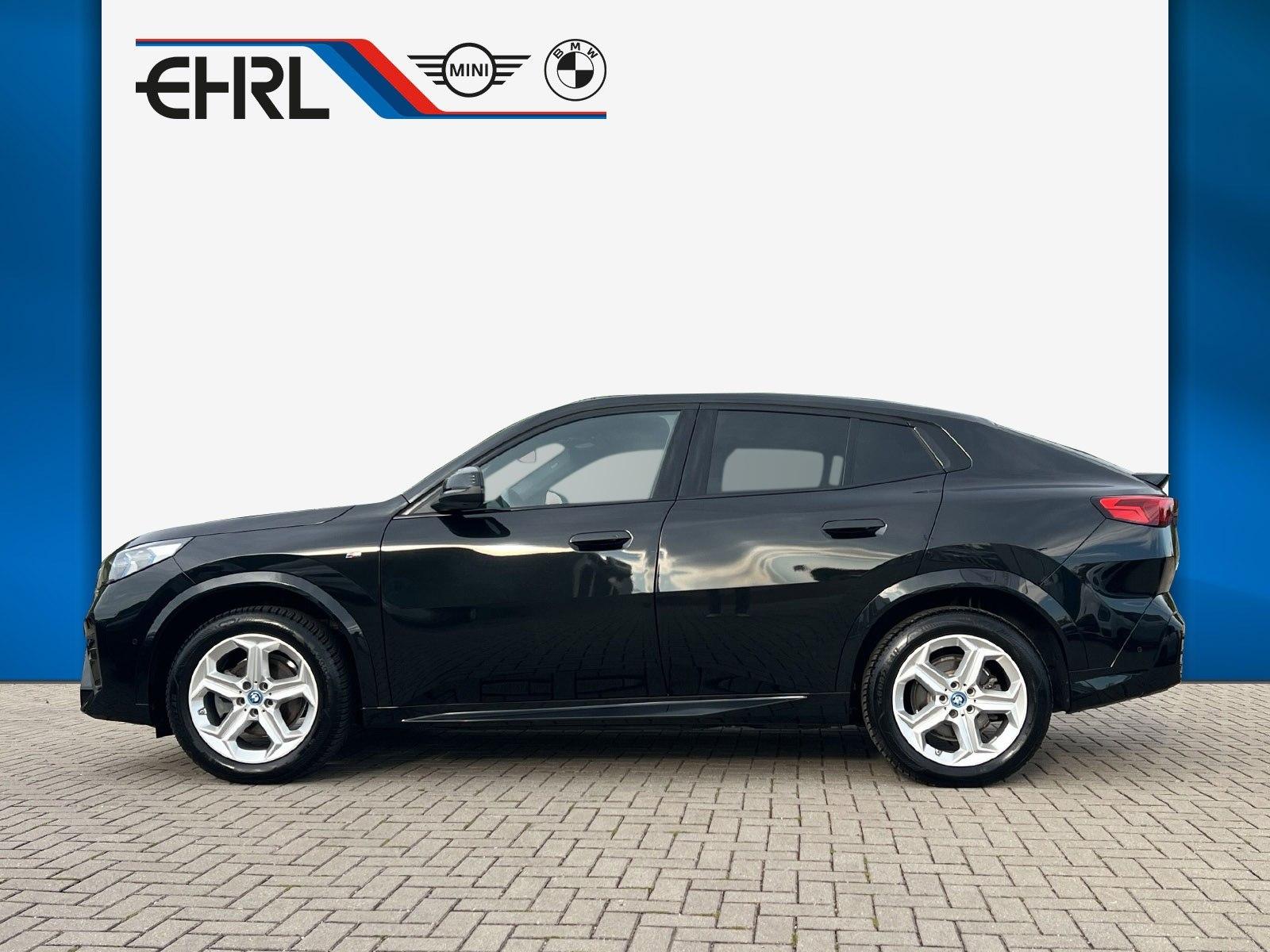 BMW iX2 eDrive20 M Sport AHK DA+ Aktivsitz RFK hk Hi