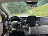 Ford Tourneo Custom - Platz & Power für die Familie - Ford Tourneo mit Anhängerkupplung