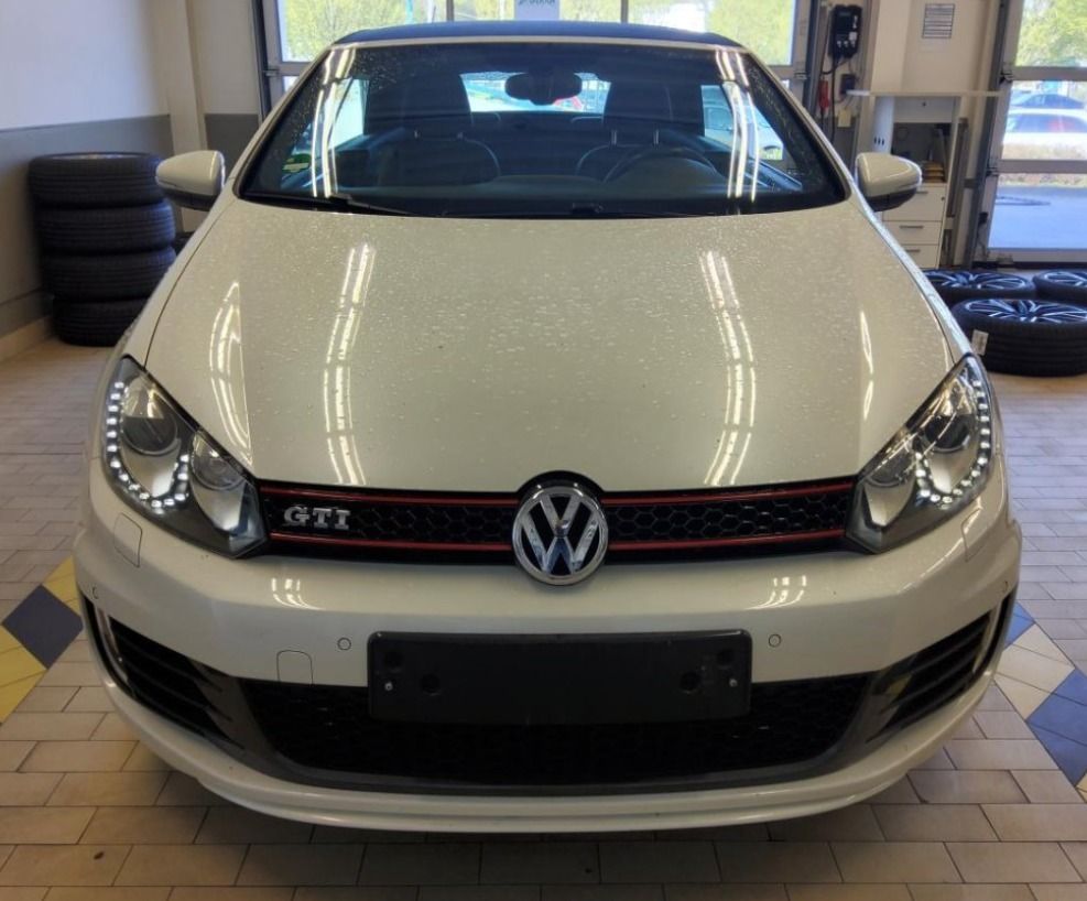 Fahrzeugabbildung Volkswagen Golf VI GTI Cabriolet 20TSI DSG XENON LEDER NAVI