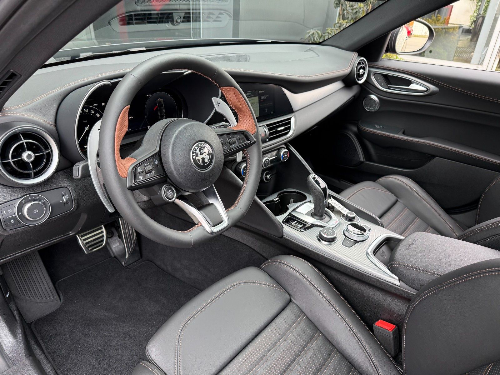 Alfa Romeo Giulia - Bild 13