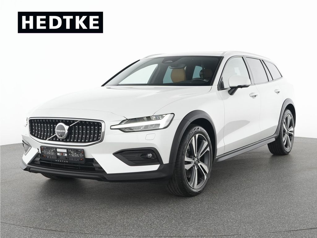 Image of Volvo V60 Cross Country