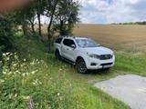 Nissan NP 300 - Nissan NP 300 mit Diesel-Antrieb