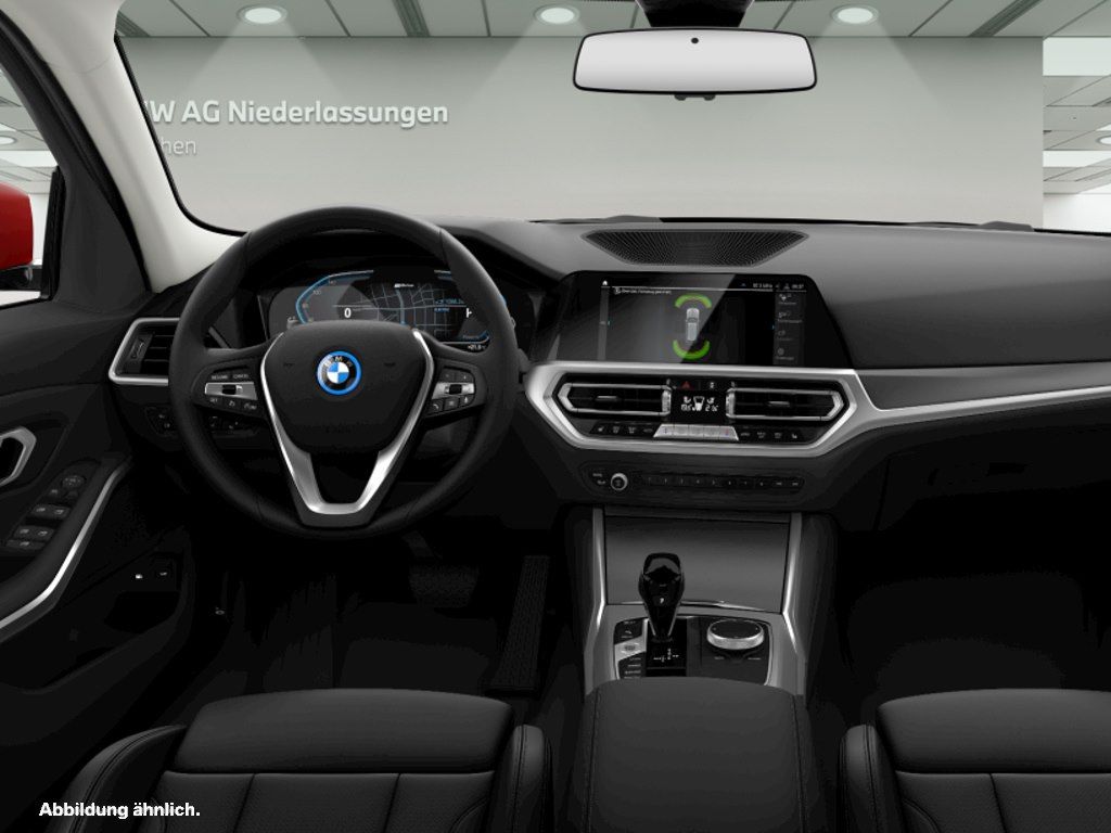 BMW 330e Touring Sport Line LiveCockpitProf Head-Up foto 4