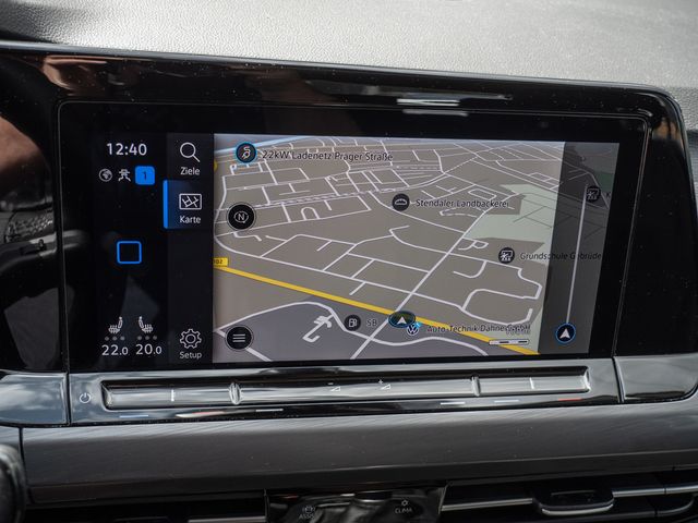 Golf VIII 1.5 TSI Style AHK ACC PANO MATRIX-LED