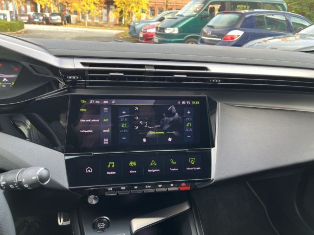 Peugeot 308 PureTech 130 EAT8 GT