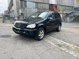 Mercedes-Benz MERCEDES ML270CDI AUTOMATIK FEST PREIS - gebrauchte Mercedes-Benz ML 270 aus dem Jahr 2003